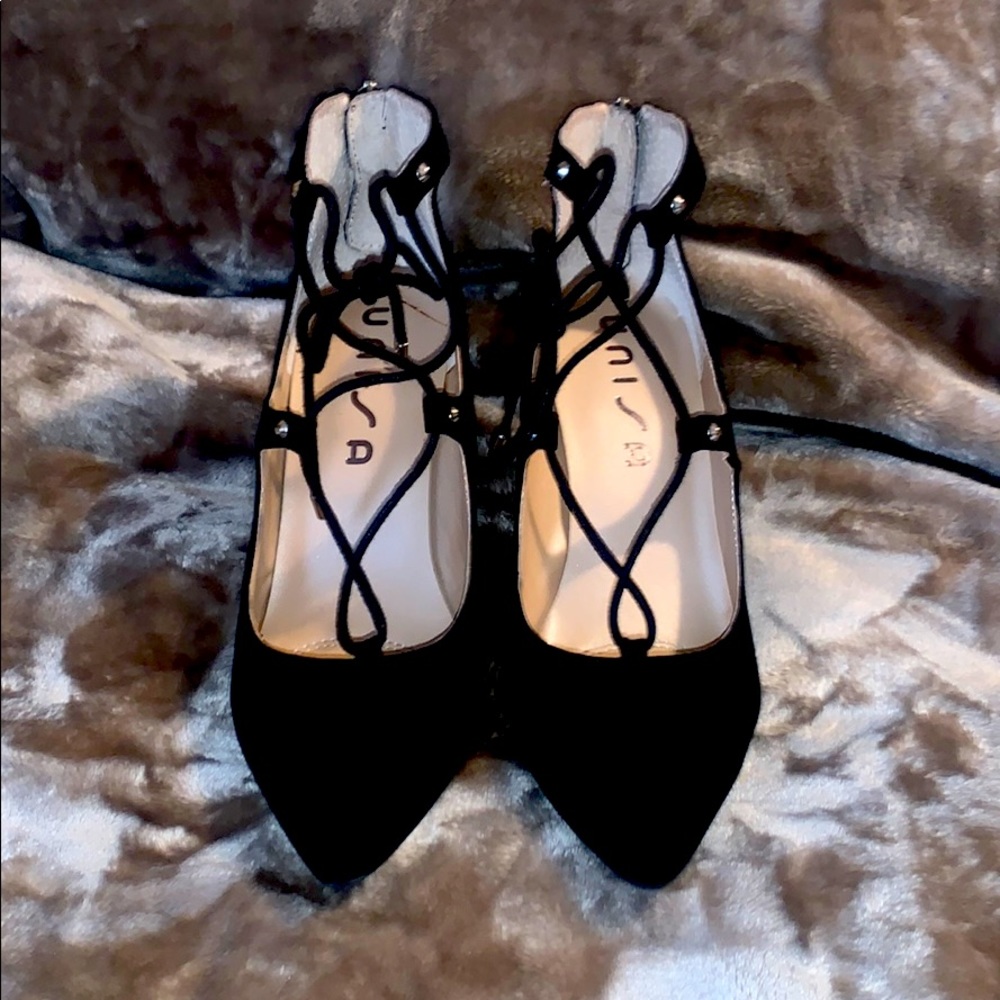 Lace Up Pointed Toe Heel - Unisa